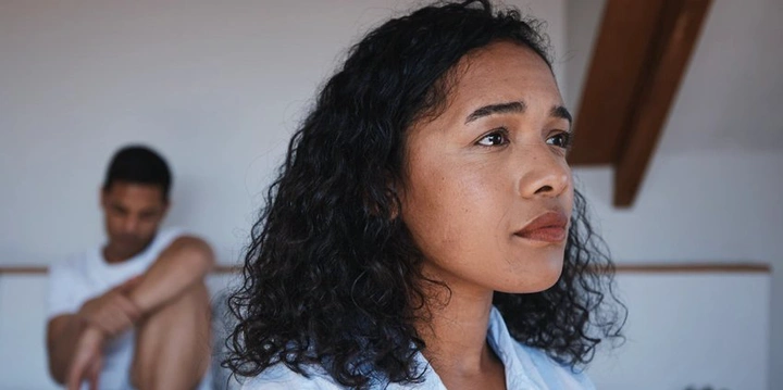 How to Recognize When a Man is Losing Interest in the Relationship