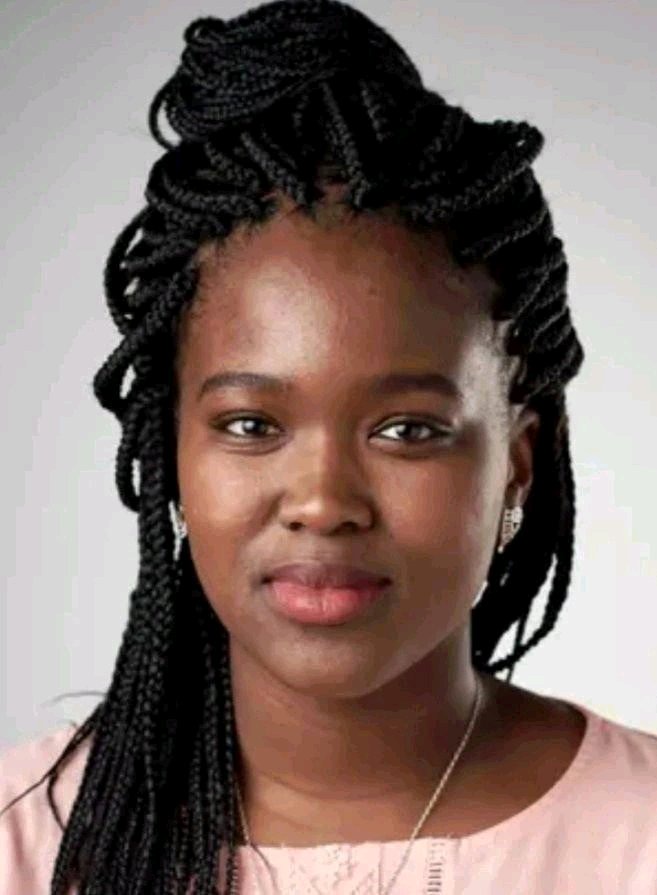 7 Types Of Eye Contacts Ladies Use That Every Man Should Understand