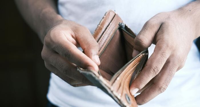 Things to Leave Behind in 2025 If You Want to Become Rich in 2026