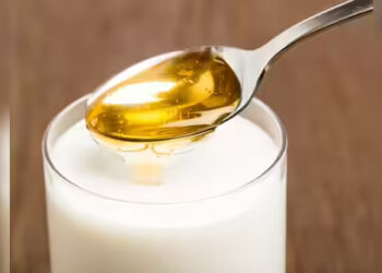 7 Things That Can Happen to Your Body When You Have Honey With Milk