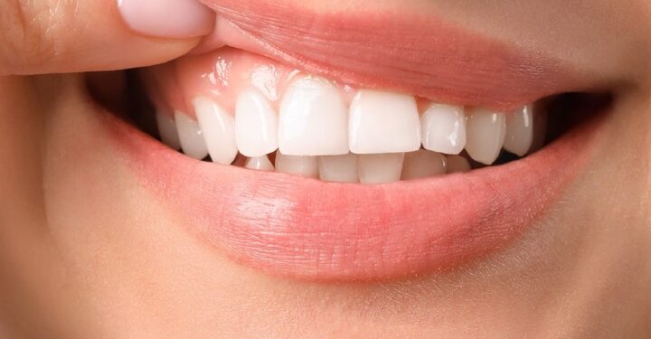 Stop Wasting Money on Dentists: Simple Ways to Protect Your Teeth at Home